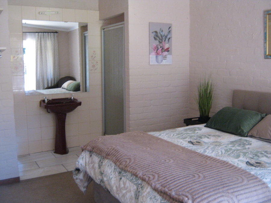 To Let 1 Bedroom Property for Rent in Strand North Western Cape